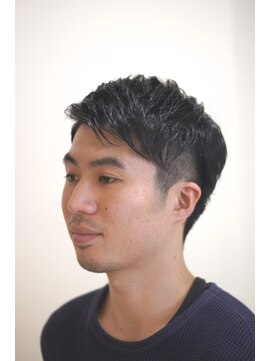 マホロ(MAHRO) ツーブロックナチュラル