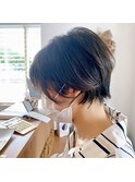 美シルエット☆耳掛けハンサムショート