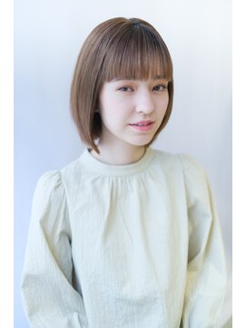 グロウ バイ フェイス(GLOW by face) ２０代３０代４０代小顔ひし形くびれミディアムレイヤー