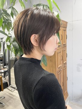 ダーツ(darts) darts岡野右京/柔らかグレージュショート×ストレートエステ