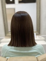 レヴィア(revia)&nbsp;ヘアエステでハリツヤのある美髪へ