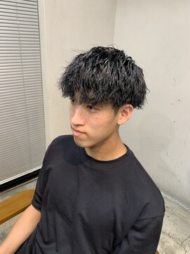 スレイ 西宮(SLAY) 波巻きハイライトアップバングツーブロックマッシュ