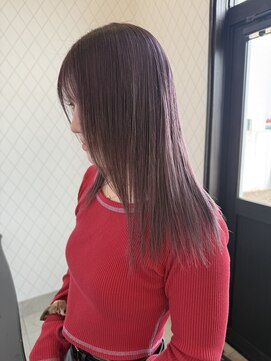 アウラ 砺波店(AULA) 山田安里