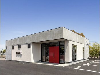 LeDo 四日市　ブリーチカラー 髪質改善 メンズカット ショート