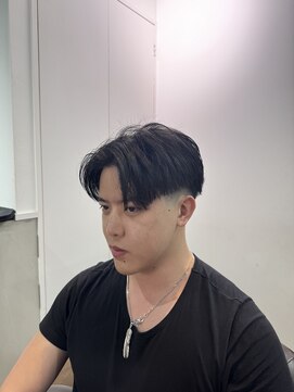 クロムトウキョウ ザ バーバー 新宿本店(CHROM TOKYO the Barber) フェード