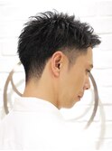 爽やかツーブロックアップバングメンズビジネスショート顔剃り