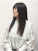 姫カットストレートロング［CERCA新宿/新宿西口］