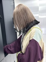 エヴァン(HEVIN) ミルクティーグレージュ×ブラック/裾カラー