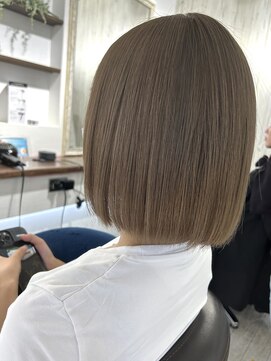 アネラ(Anela) ボブ　ハリウッドトリートメント