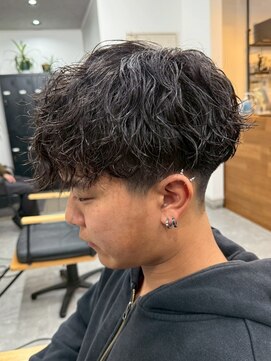 フゥ 宇都宮(FeU) 宇都宮メンズカットメンズパーマツイストスパイラルパーマ眉毛