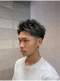 スパイキーアクティブショートツーブロックミドルフェード