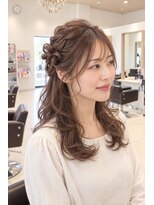 ネイヴスヘアー 香椎照葉店(Neivs Hair)&nbsp;立体リボン編み込みハーフアップ 抜け感ブラウン