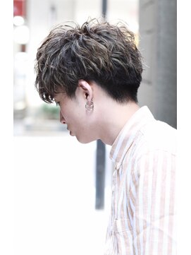 リップスヘアー 銀座(LIPPS hair) パーマスマートマッシュラフ無造作ツーブロック刈り上げ前下がり