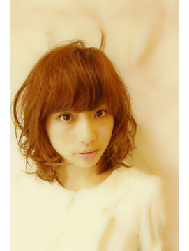 ブーケ(BOUQUET) ふわミディ　無造作パーマ　鎖骨のセミディ