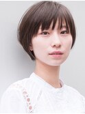 【大人ベージュカラー】前髪にこだわった小顔ショート