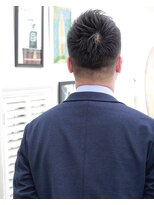 ショウザバーバー(SHOW the Barber)&nbsp;ON/OFFも決まるバーバー風ショート<SHOW the Barber>