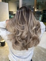 メリー オオサカ(Merly Osaka)&nbsp;オトナおしゃれ！レイヤーバレイヤージュ_contrast greige_