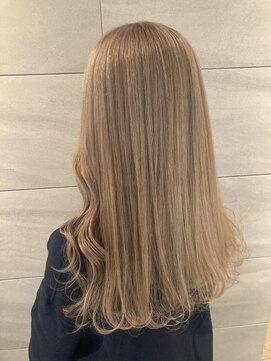 リー 京橋(Lee) 【Lee京橋】ミディアム×ハイトーンベージュ