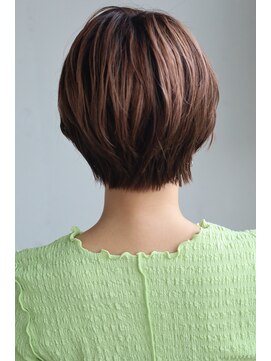 ヘアー 4038(HAIR.4038) イルミナカラーでキュートなチェリーブラウン