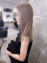 キング 高槻(K!ng)&nbsp;ハイライトカラーミルクティーベージュレイヤーカット