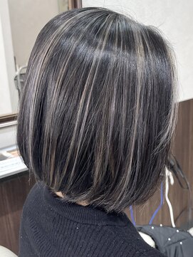 ベルヘアーデザイン 堺東(Belle hair Design) ショートボブハイライト韓国風韓国風イルミナカラー堺東オリーブ