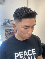 グッドプレイスアンドシング(Good Place&thing)&nbsp;メンズカットフェードスキンフェードフェザーアップ短髪バーバー