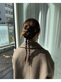 ツイスト×カチモリアレンジで個性派ヘアアレンジ♪