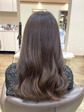 アルターリール(aL ter Rire) クラゲヘアー/小顔/ココアベージュ/オリーブグレー/中村