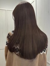 ガーデンヨコハマ(GARDEN YOKOHAMA)&nbsp;大人ガーリー チョコレートベージュブラウン 透明感カラーロング