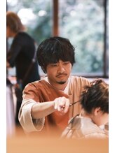 本と美容室 真鶴店 菅沼 政斗