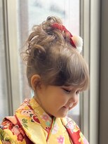 モザミ(MOZAMI)&nbsp;七五三三歳アップスタイル