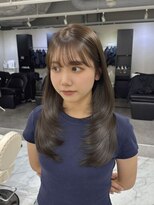 シェノン サントル(CHAINON CENTRE)&nbsp;韓国っぽ美人見え◎上質な艶のあるレイヤーカット【梅田】