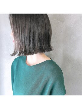 ミント(mint) 王道の切りっぱなしボブ