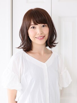 アン ジェルム(un germe) 束感とニュアンスある抜け感で優しいミディアムスタイル