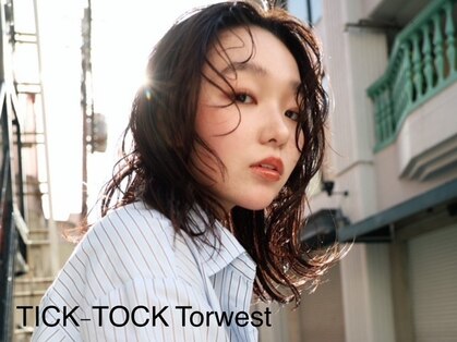 チックタック トアウエスト(TICK-TOCK Torwest)の写真