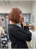 ブリーチ1回 オレンジピンク 切りっぱなしボブ