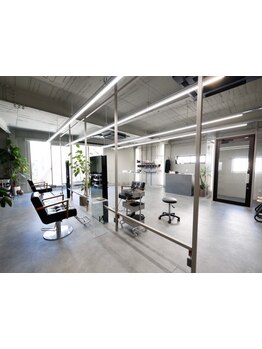 "Direct"からメンズサロン"NOWAY"がオープン★こだわりの上質空間でリラックスしてお過ごしください♪