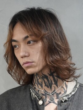 フィフス トウキョウ (fifth TOKYO) 渋谷ツイストスパイラルパーマメンズカットメンズミディアムボブ