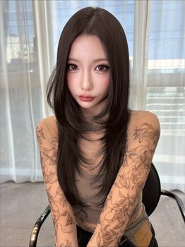 リッカ(LICCA)の写真/韓国ヘアのプロが叶える自然なストレート。顔まわりまで美しく仕上げる縮毛矯正。