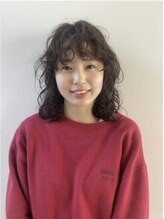 プロスタンセラ 出川 莉奈