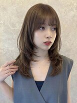 キイ ギンザ(k.e.y GINZA)&nbsp;顔周りレイヤーカットミディアムレイヤーカット