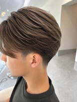 グランジーナドゥヘア(Gran Jiina de hair.)&nbsp;毛流れセンターパート