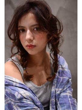 ミラバイグリーン(Mira by green) arrange loose  fishbone