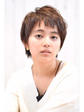 フレイズ(Frays) クセ毛風ショート