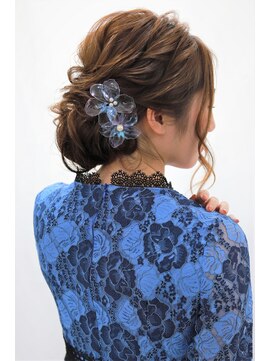 ビューティーサロンラエラ(Beauty salon laera) 大人おしゃれルーズアレンジ/やりすぎないナチュラルスタイル