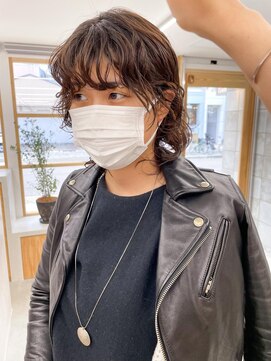 トゥコ(tuco) パーマウルフウルフカットミディアムアンニュイ