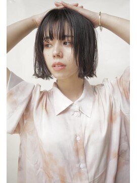 トリッカ 銀座(tricca) スリーク外ハネ大人ボブ