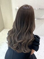 マイル 渋谷(mile)&nbsp;大人かわいい美髪ネビージュ/くびれヘア[渋谷駅]