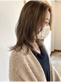 グレージュ×ウルフ