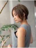 ヌーディカラー/前下がりボブ/小顔ヘア/大人ボブ